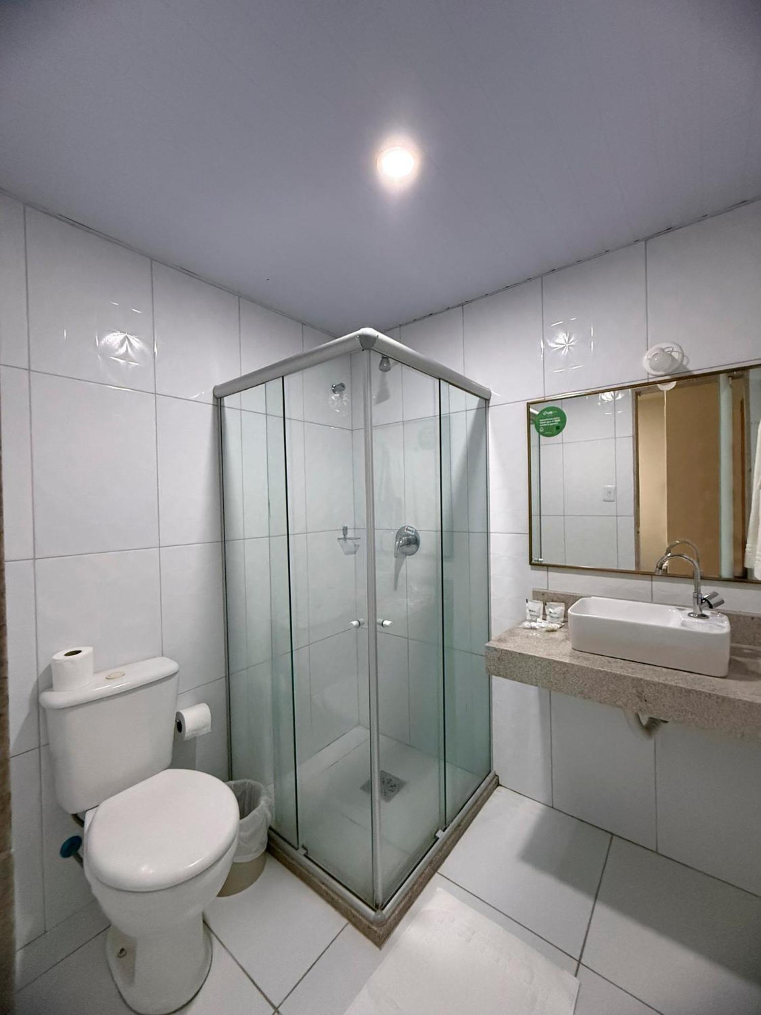 Standard Twin Room,1742798243:JPEG